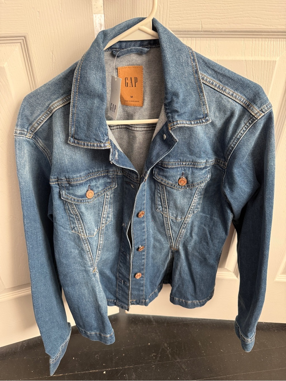 GAP Classic Blue Denim Jacket, brand new with tags, never worn